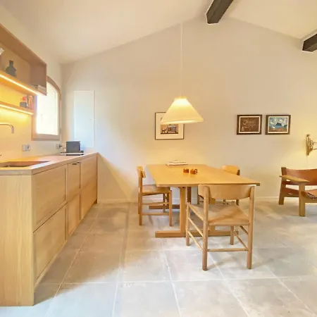 Le Bastidon Tatil Evi *